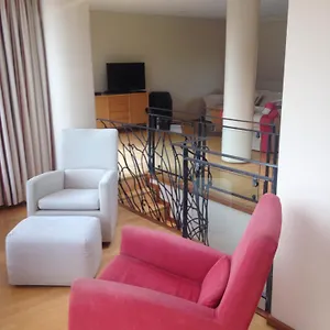 molesworthcourt-suites.dublin-hotelsweb.com/