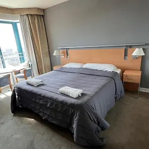 Millennium Innmendoza Mendoza